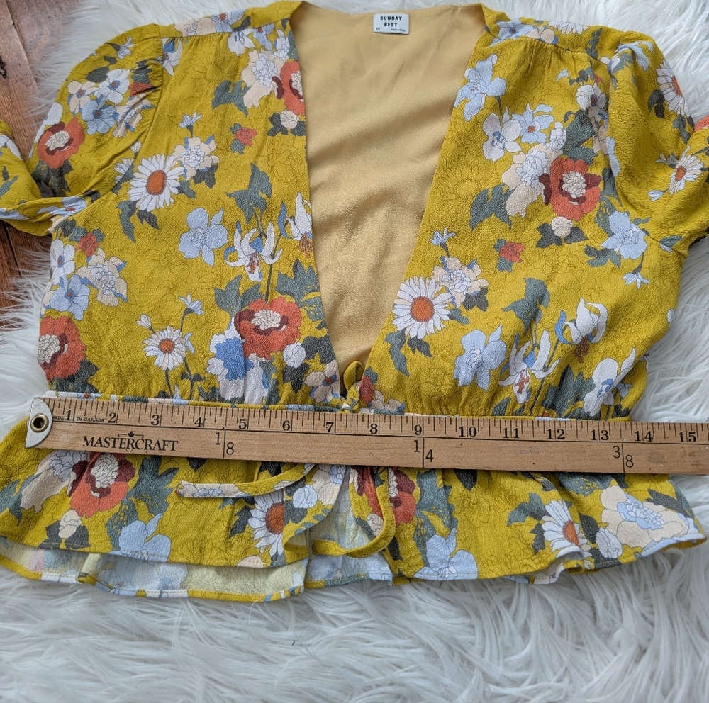Aritzia Sunday Best Tie Front Retro Floral Print Blouse Top XS - Picture 15 of 16